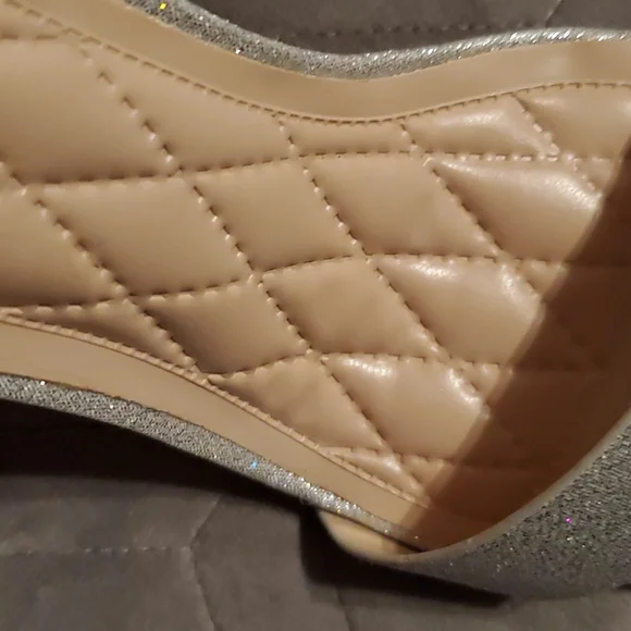 NIB Silver Strappy Heels - Picture 6 of 16